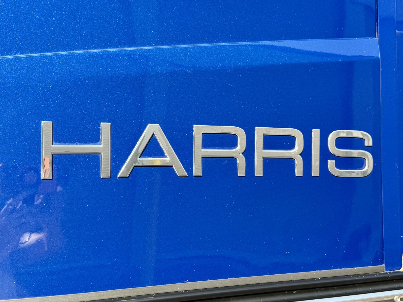 2019 Harris Crowne 250 SL Tritoon