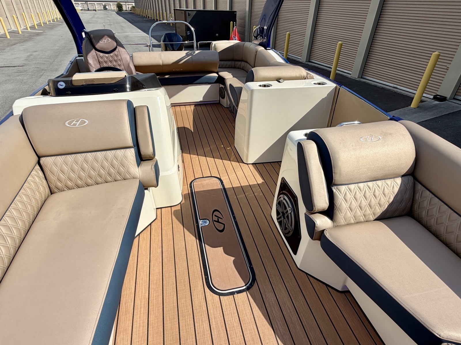 2019 Harris Crowne 250 SL Tritoon