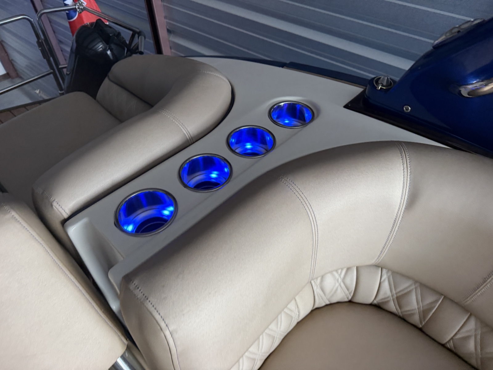 2019 Harris Crowne 250 SL Tritoon