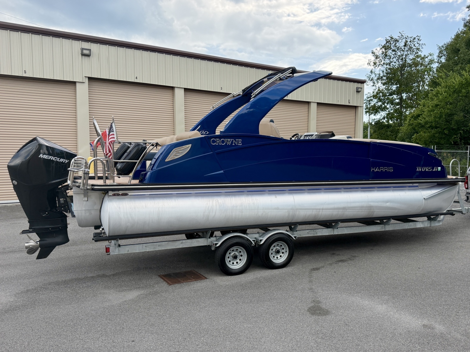 2019 Harris Crowne 250 SL Tritoon