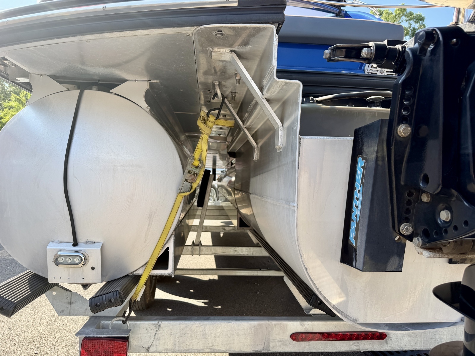 2019 Harris Crowne 250 SL Tritoon