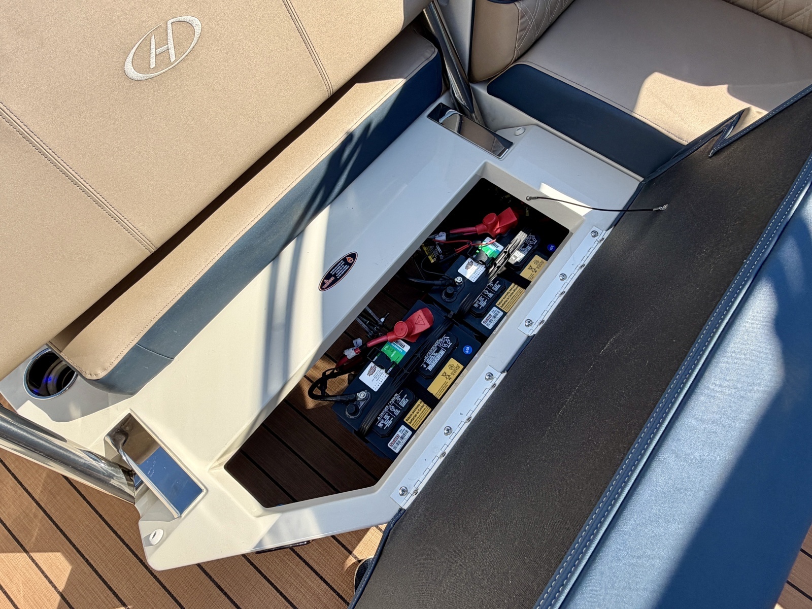 2019 Harris Crowne 250 SL Tritoon