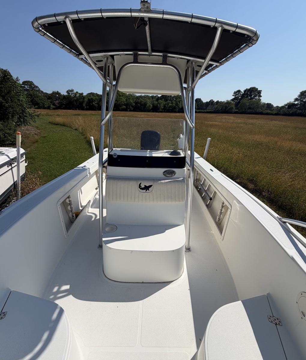 2012 Mako 212