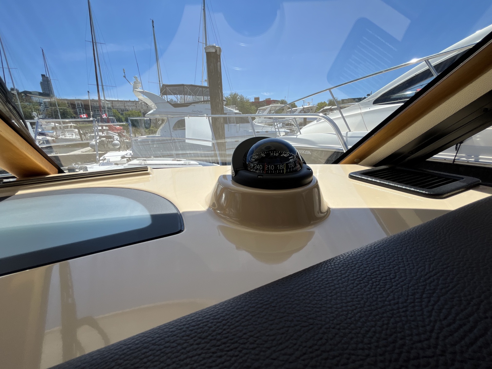 2014 Cutwater C-30 Sedan