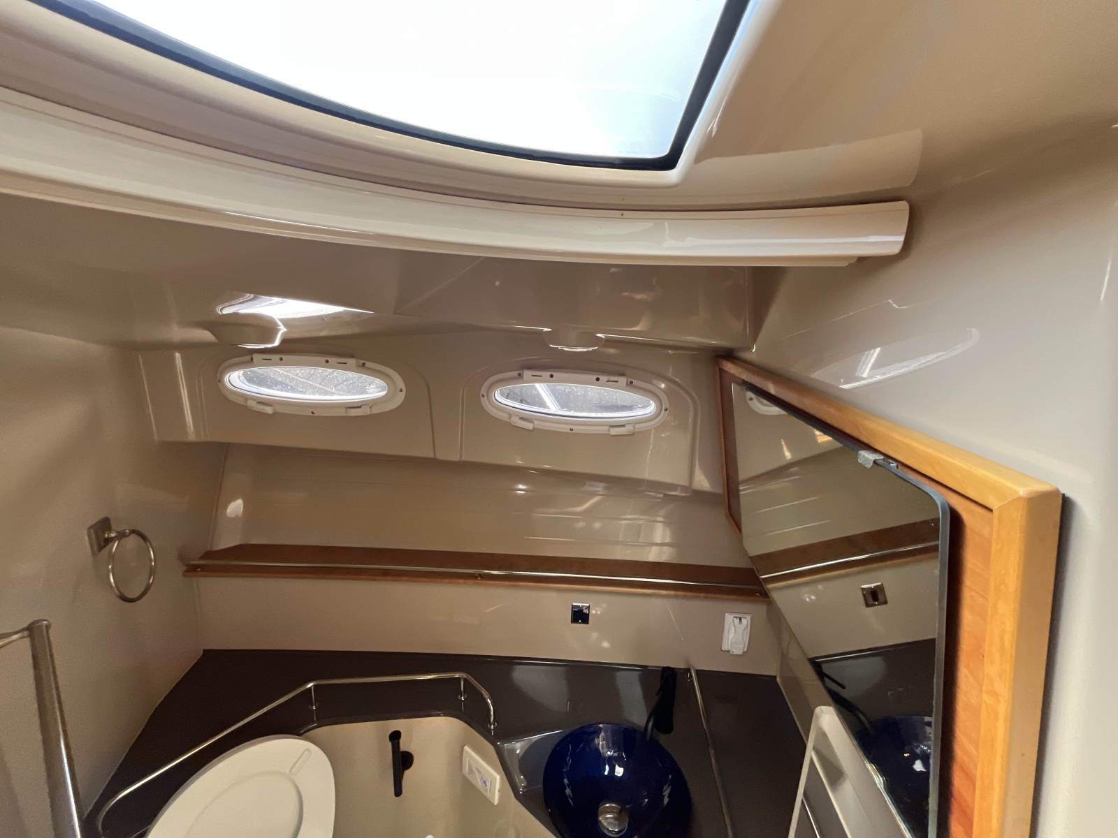 2014 Cutwater C-30 Sedan