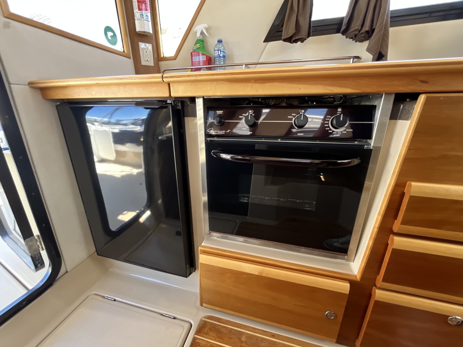2014 Cutwater C-30 Sedan