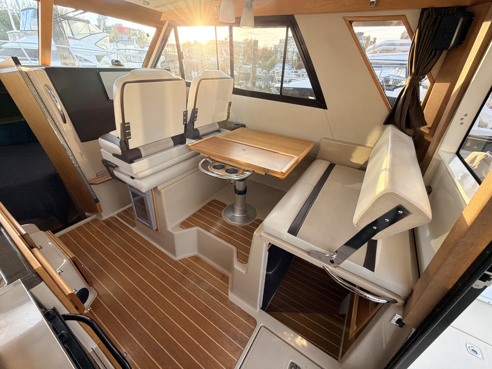 2014 Cutwater C-30 Sedan