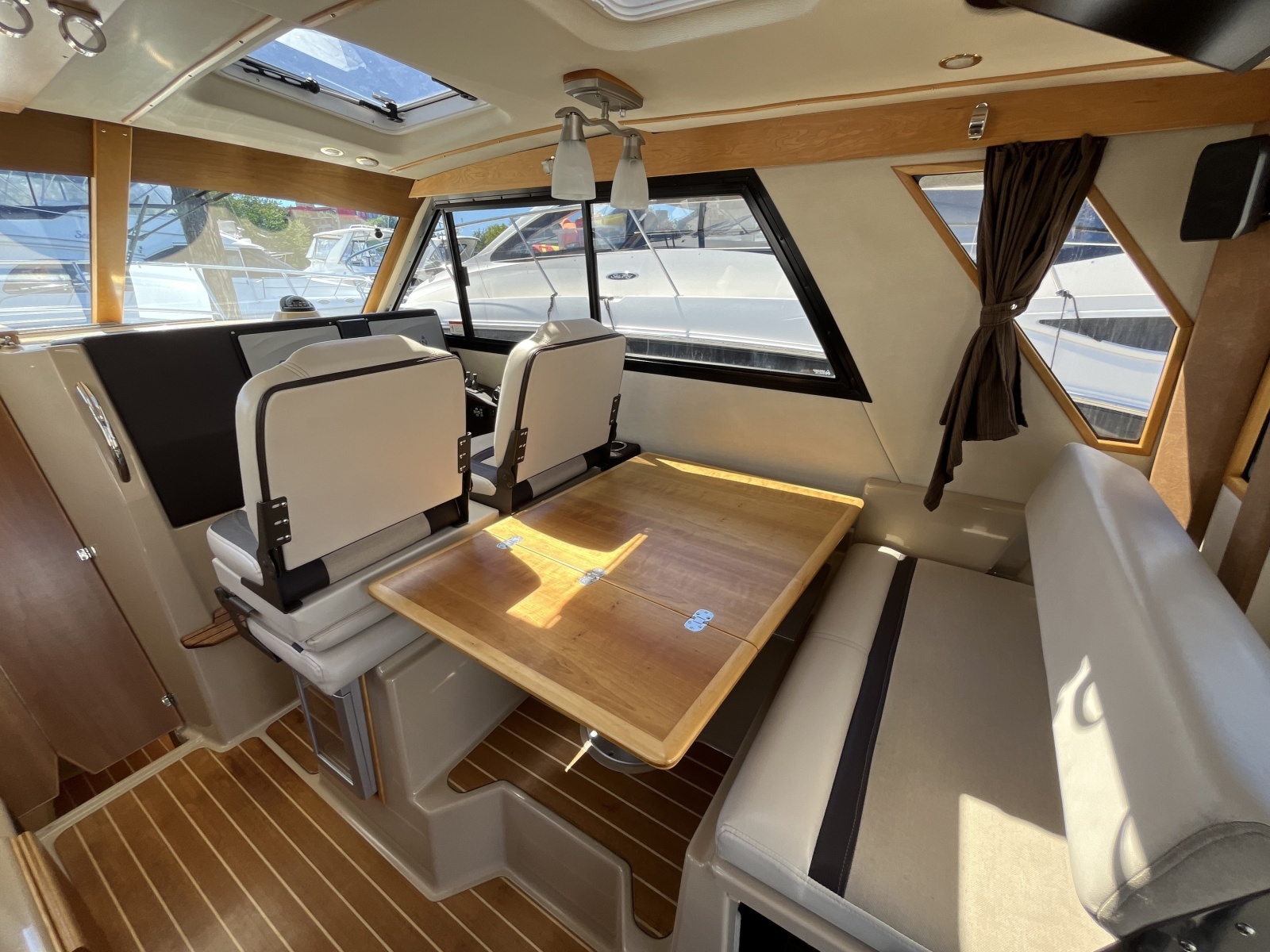 2014 Cutwater C-30 Sedan
