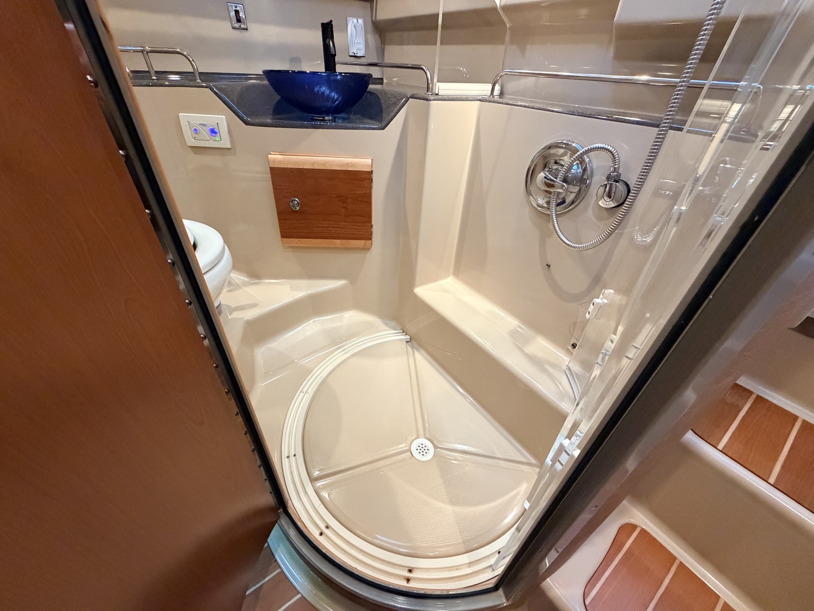 2014 Cutwater C-30 Sedan