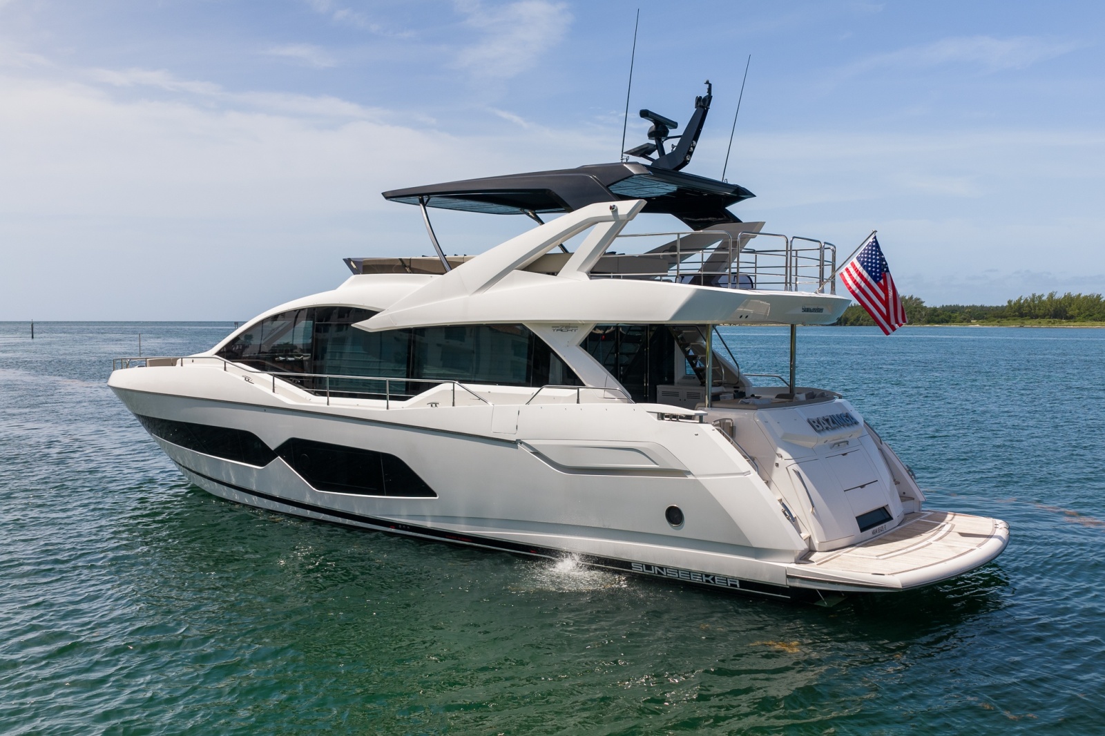 2025 Sunseeker 76 Yacht