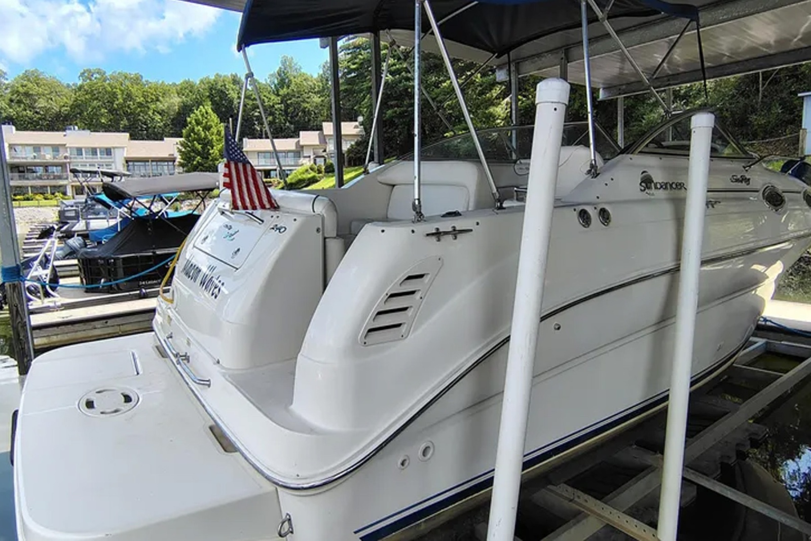 2000 Sea Ray 240 Sundancer