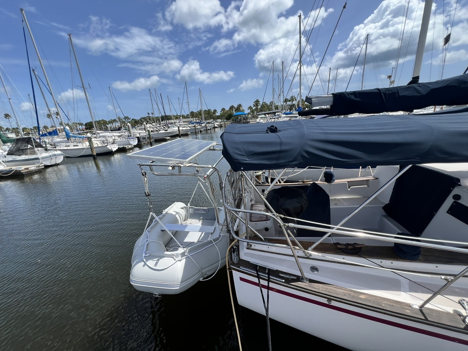 1987 Island Packet 31