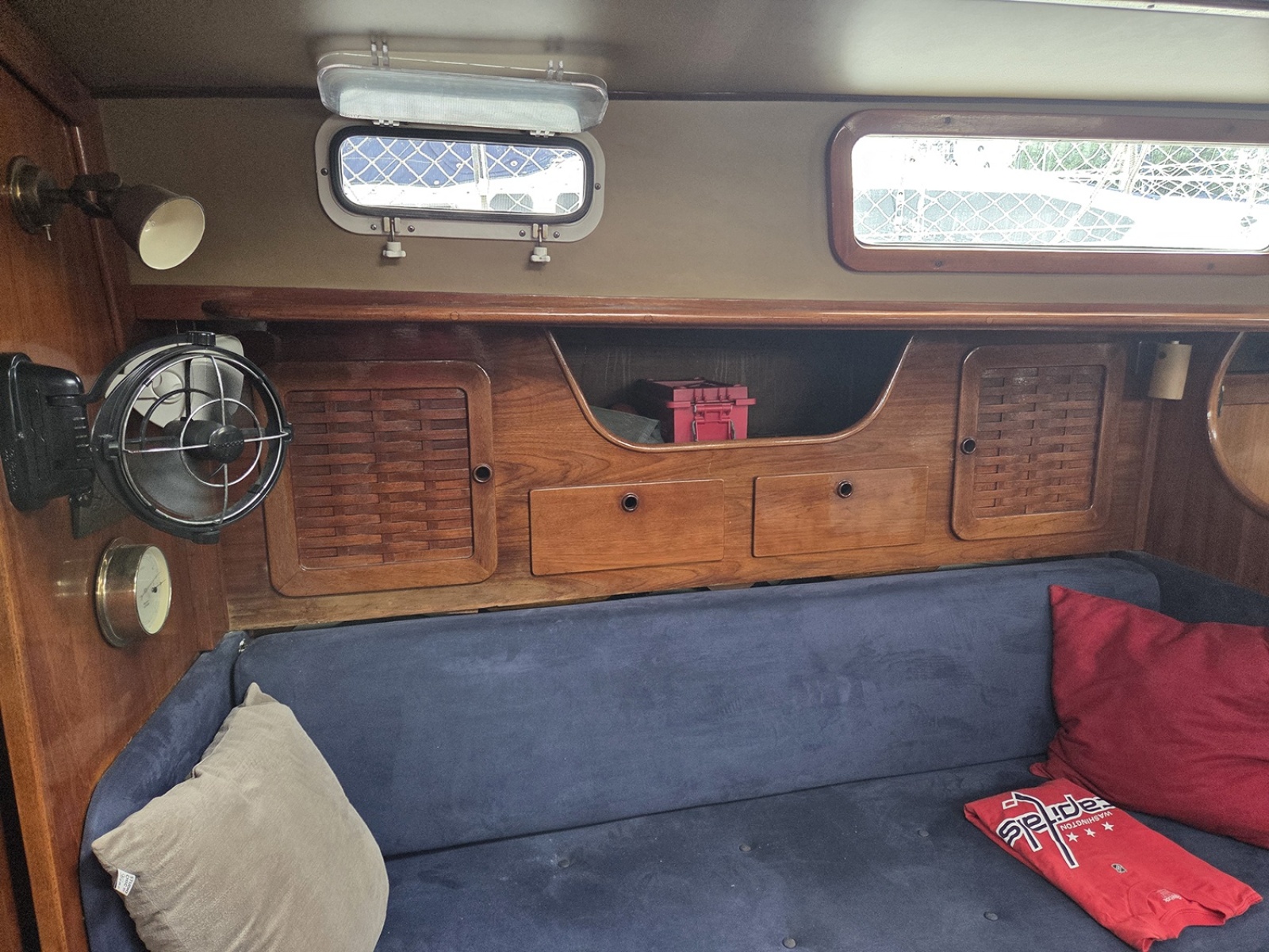 1983 Sabre 38 MkI