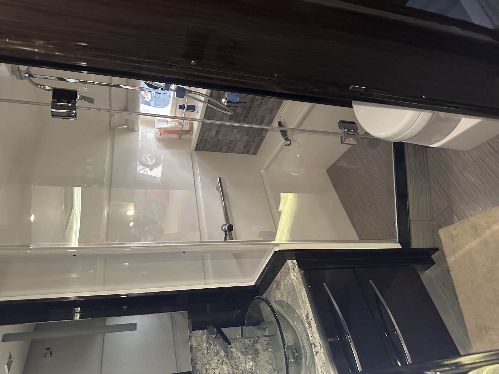 2018 Sea Ray FLY SEARAY L650