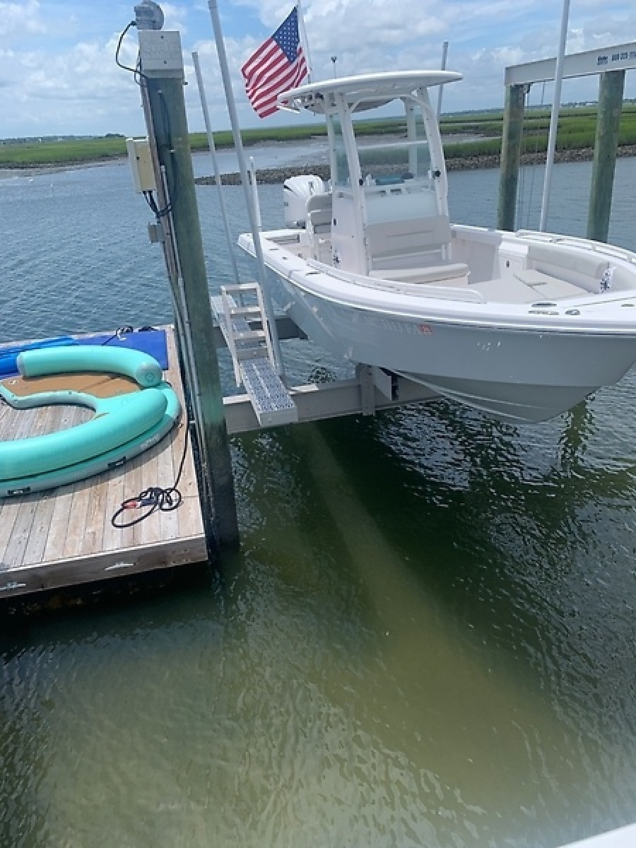 2023 Everglades 243CC — 0005800690
