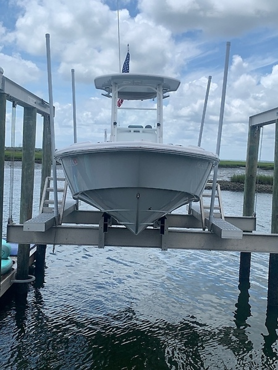 2023 Everglades 243CC — 0005800744