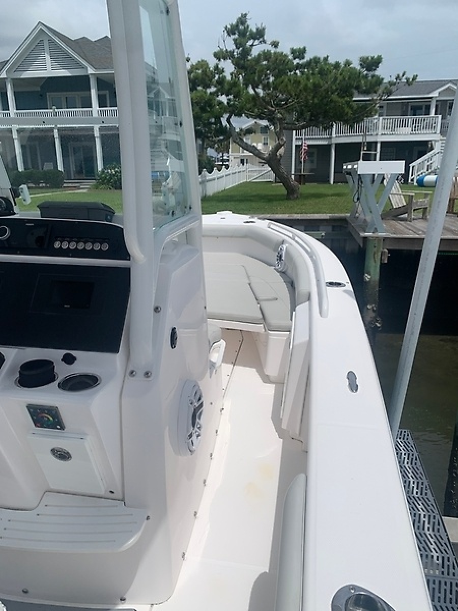 2023 Everglades 243CC — 0005800730