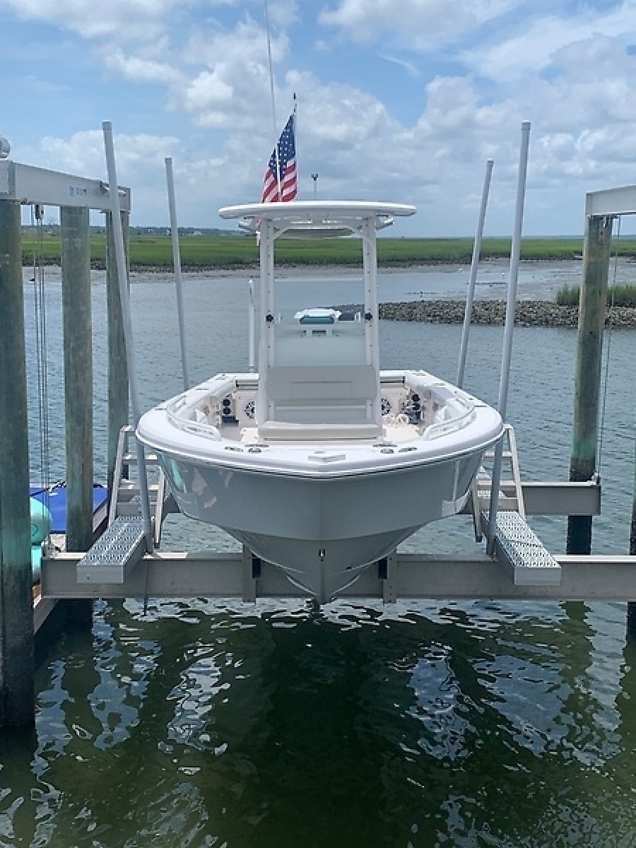 2023 Everglades 243CC — 0005800691