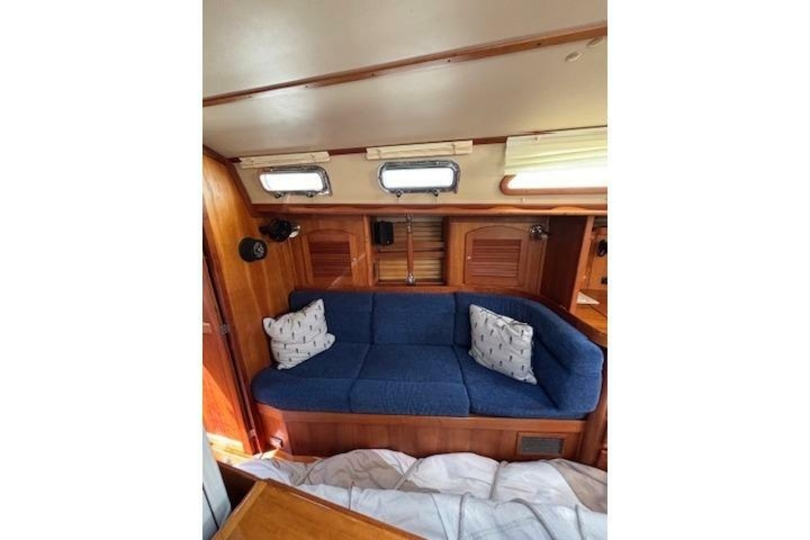 2000 Sabre 402