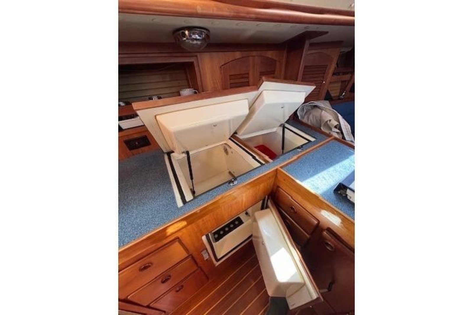 2000 Sabre 402
