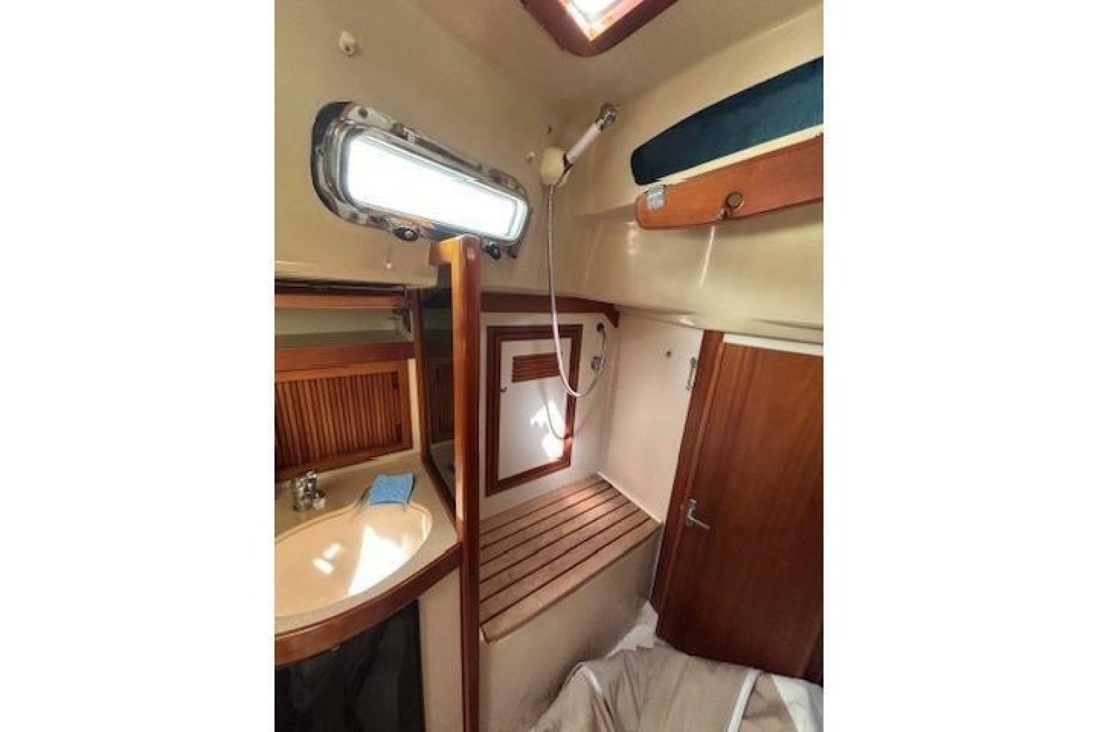 2000 Sabre 402