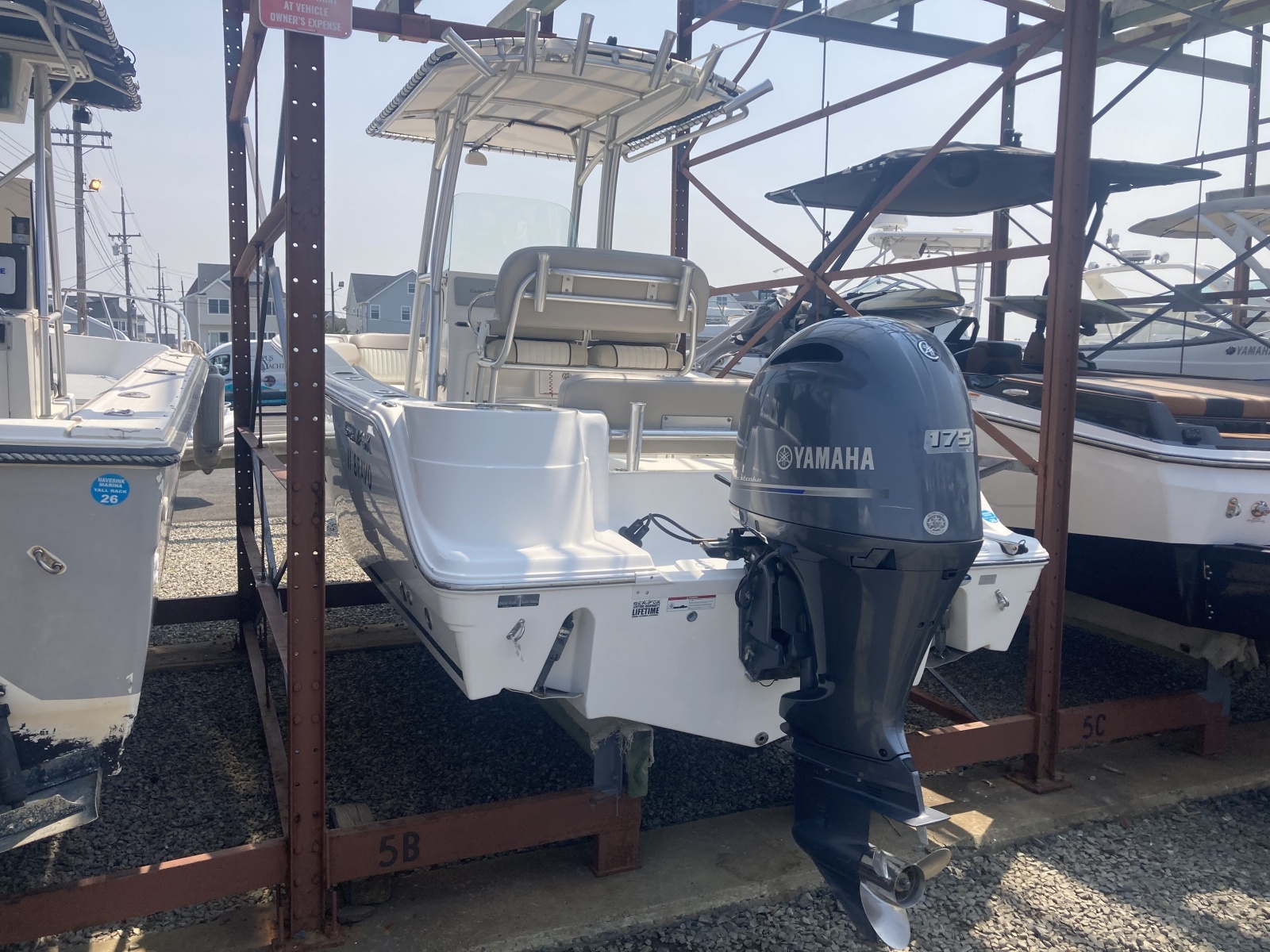 2016 Sea Fox 226 Commander