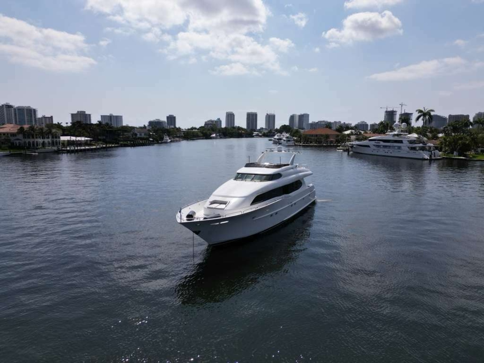 94ft Lazzara Yachts Yacht For Sale