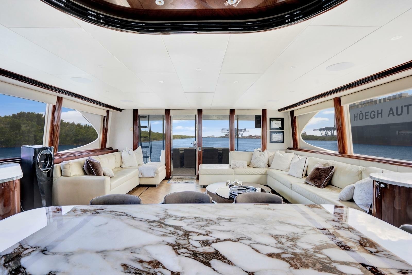94ft Lazzara Yachts Yacht For Sale