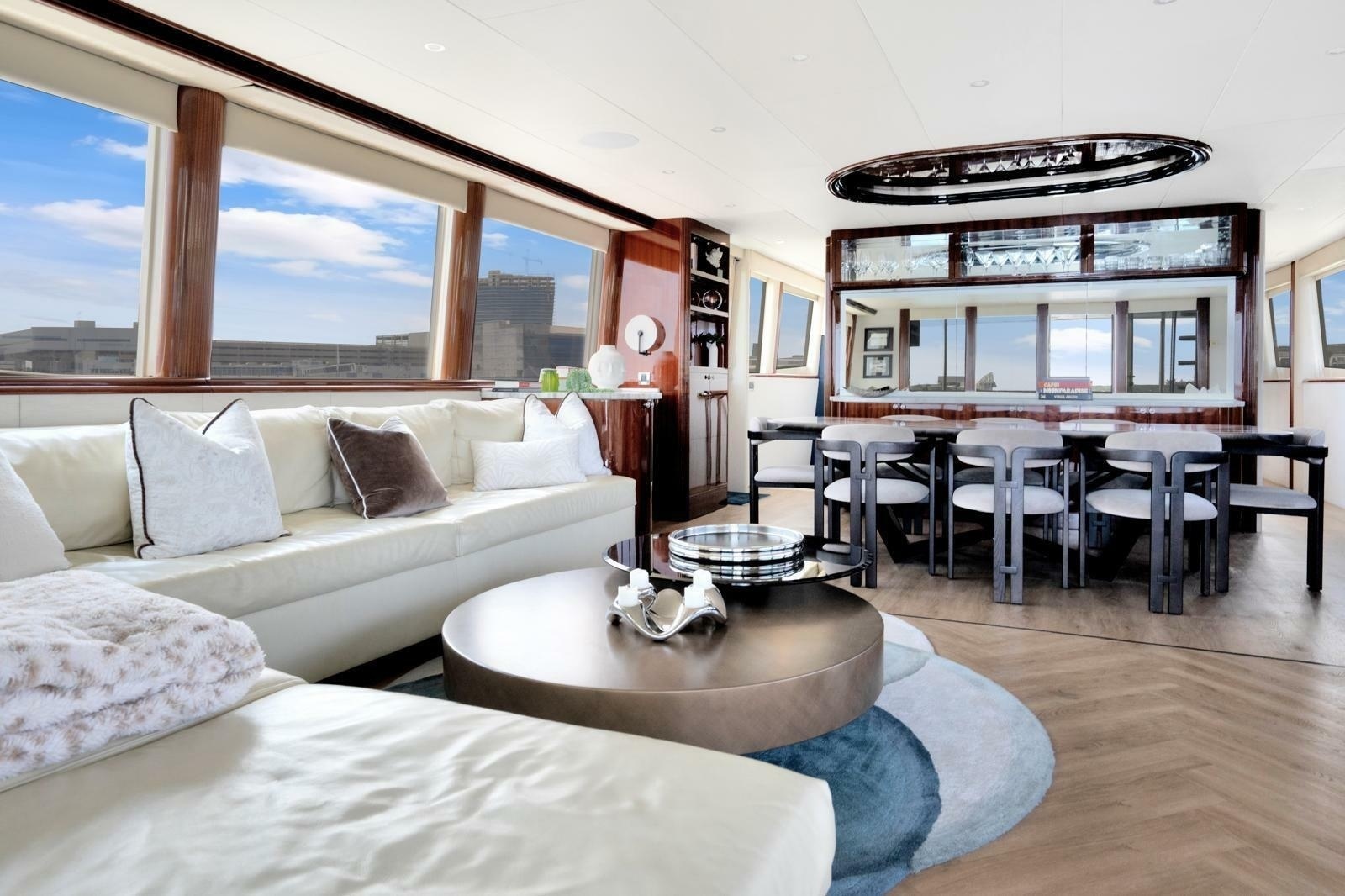 94ft Lazzara Yachts Yacht For Sale