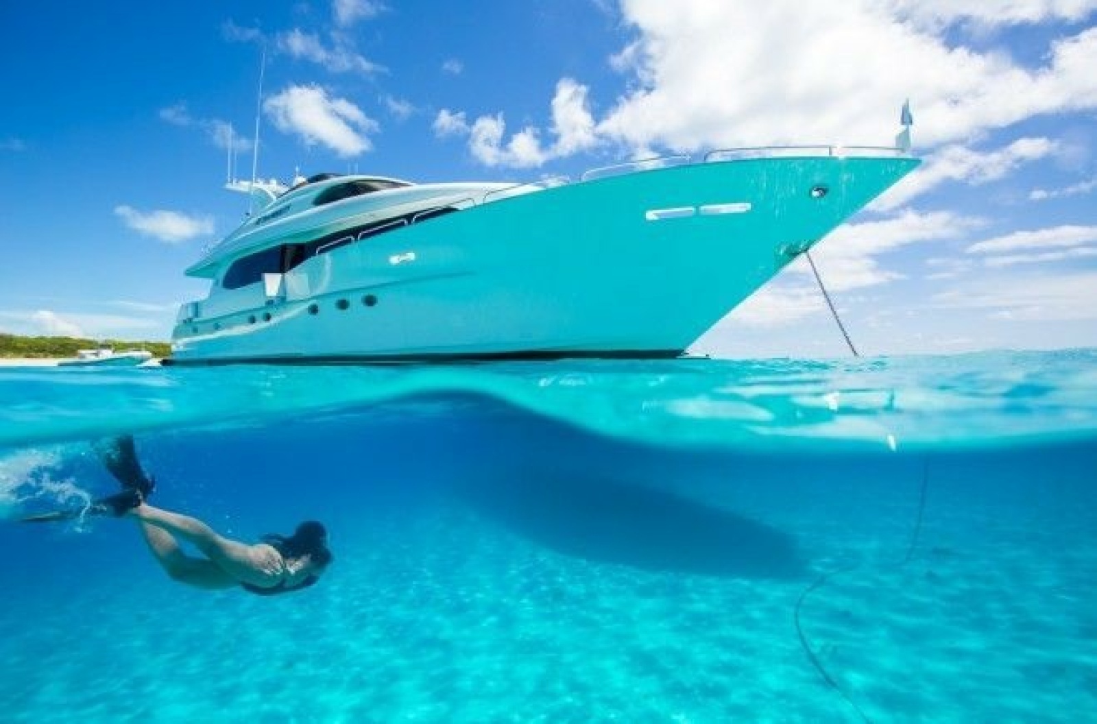 94ft Lazzara Yachts Yacht For Sale