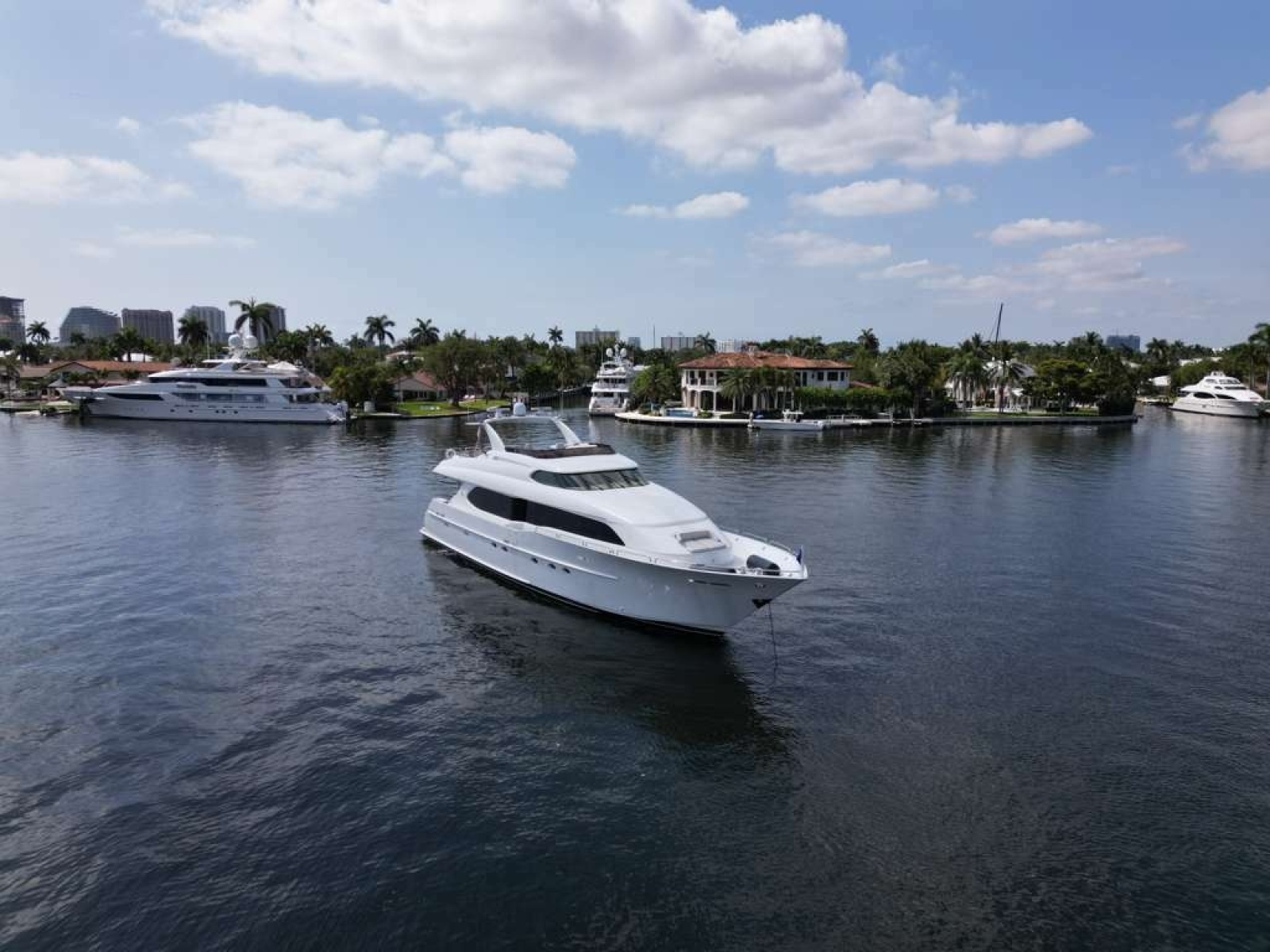 94ft Lazzara Yachts Yacht For Sale