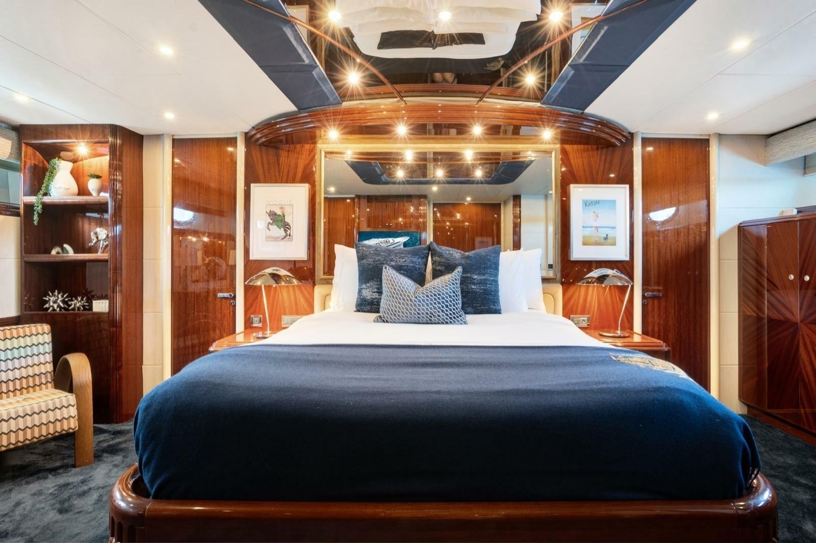 94ft Lazzara Yachts Yacht For Sale