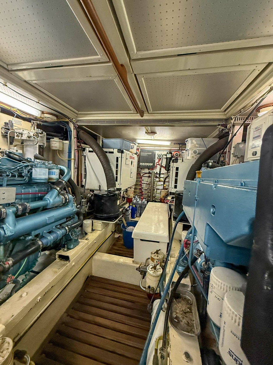 DeFever 49 Engine Room Aft 