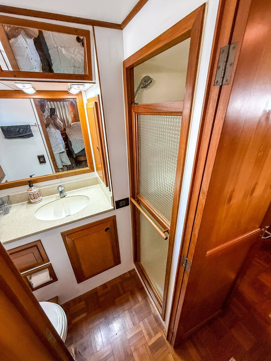 Defever 49 Shower
