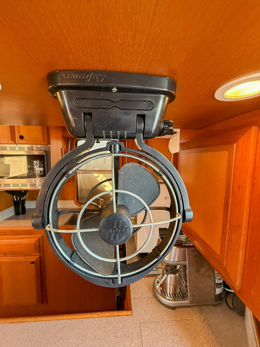 DeFever 49 DC Fans every cabin 