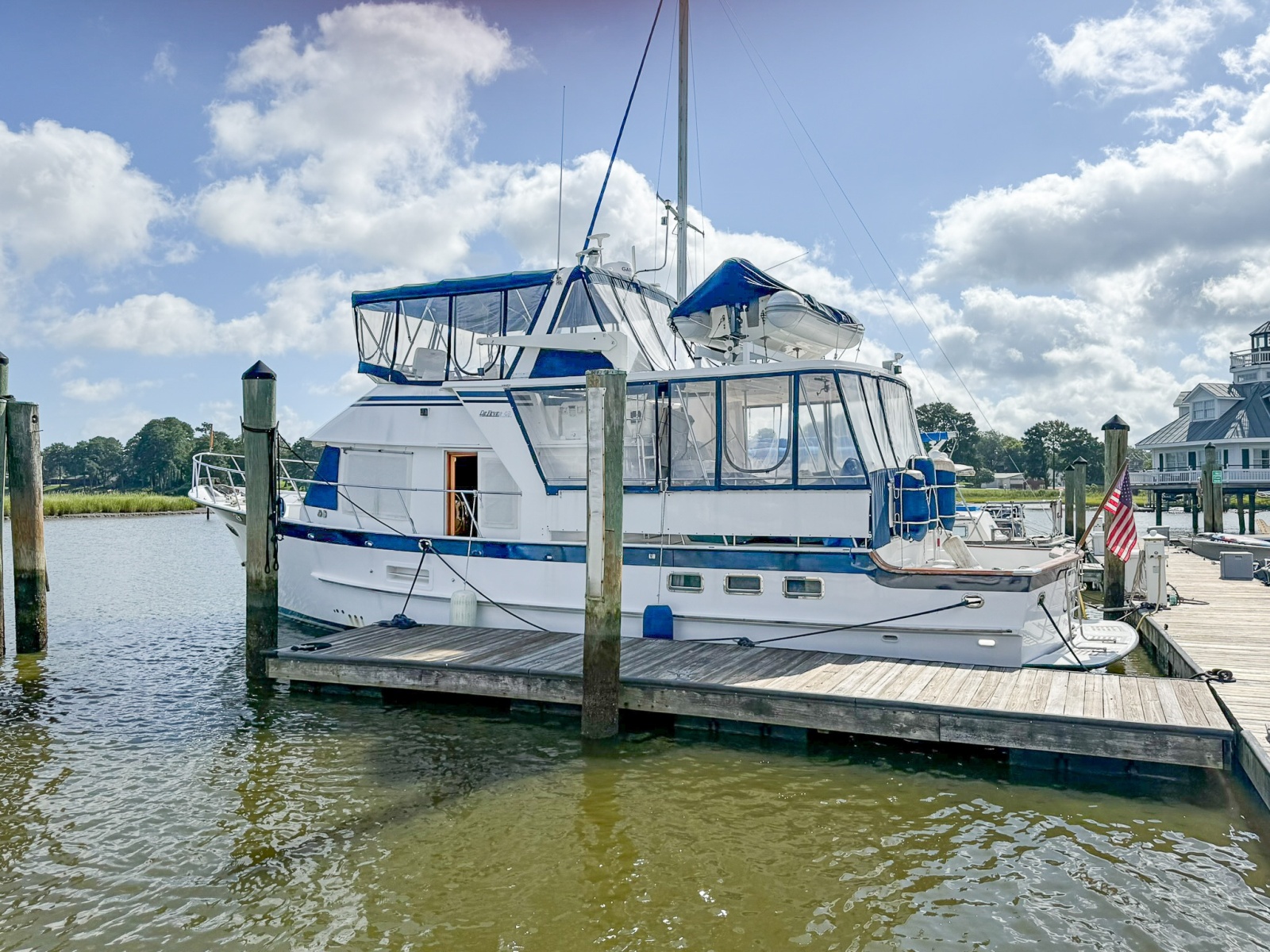 DeFever 49 Port 