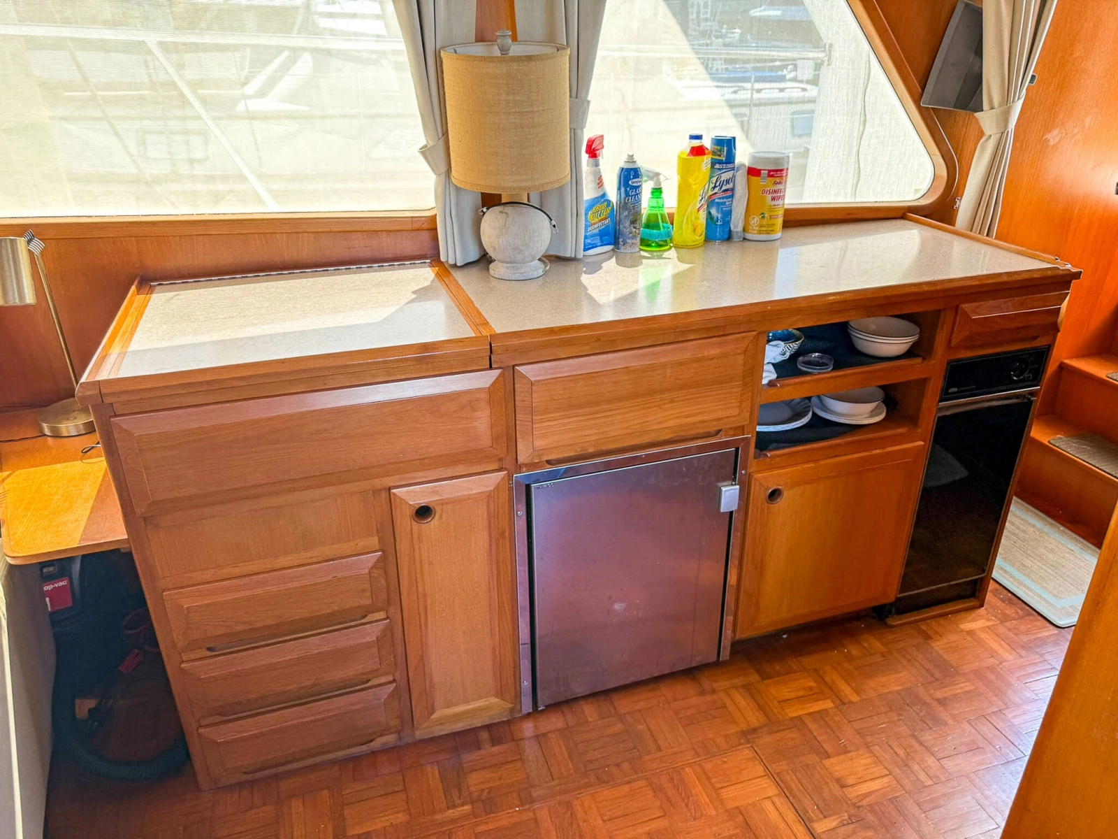 DeFever 49 Starb Salon Credenza
