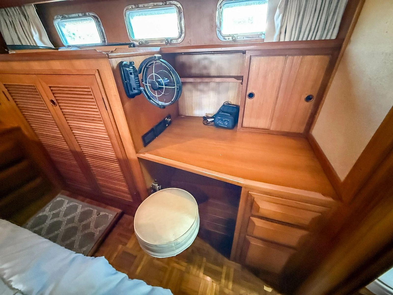DeFever 49 Vanity/Desk