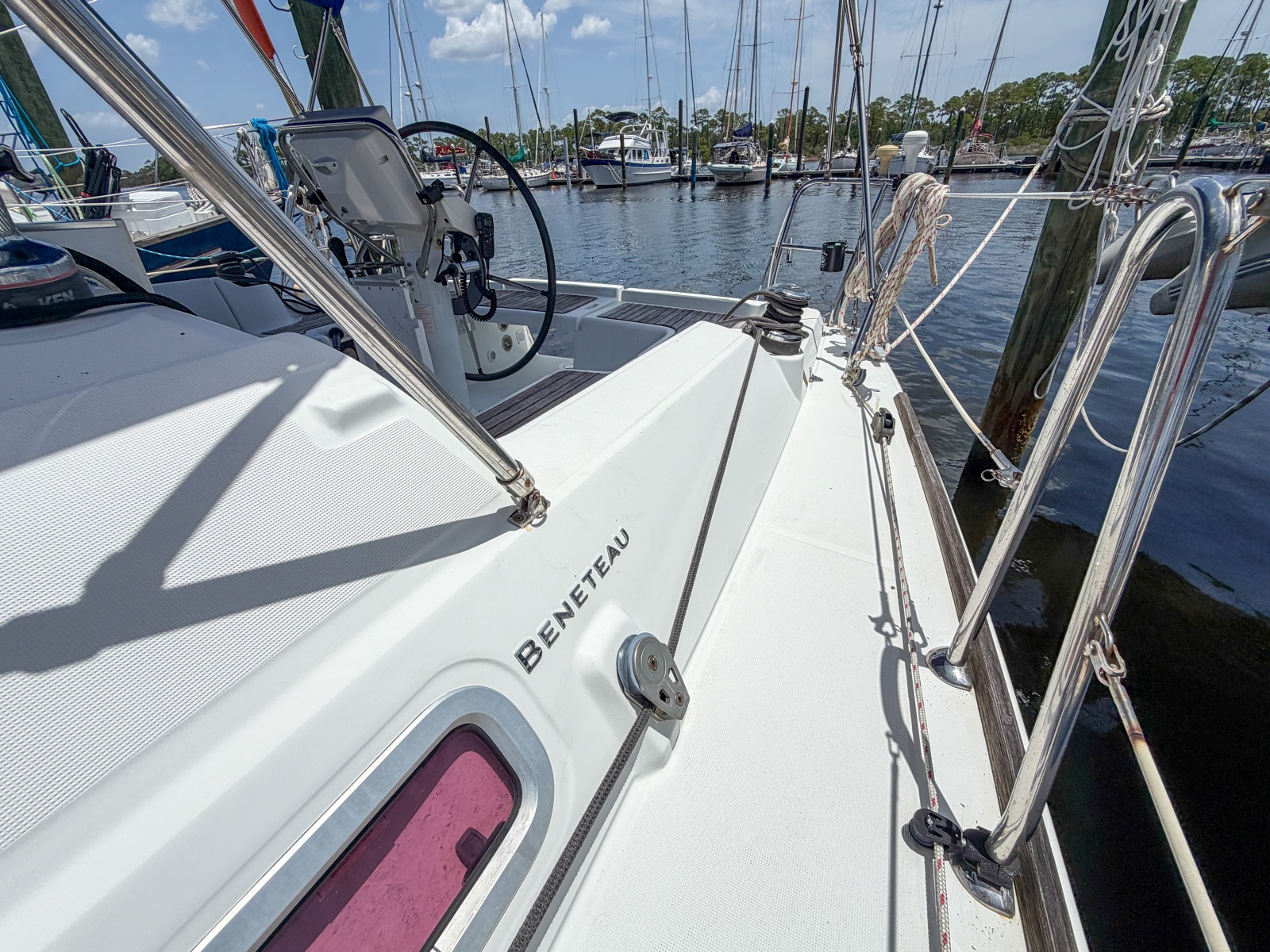 2011 Beneteau Oceanis 34