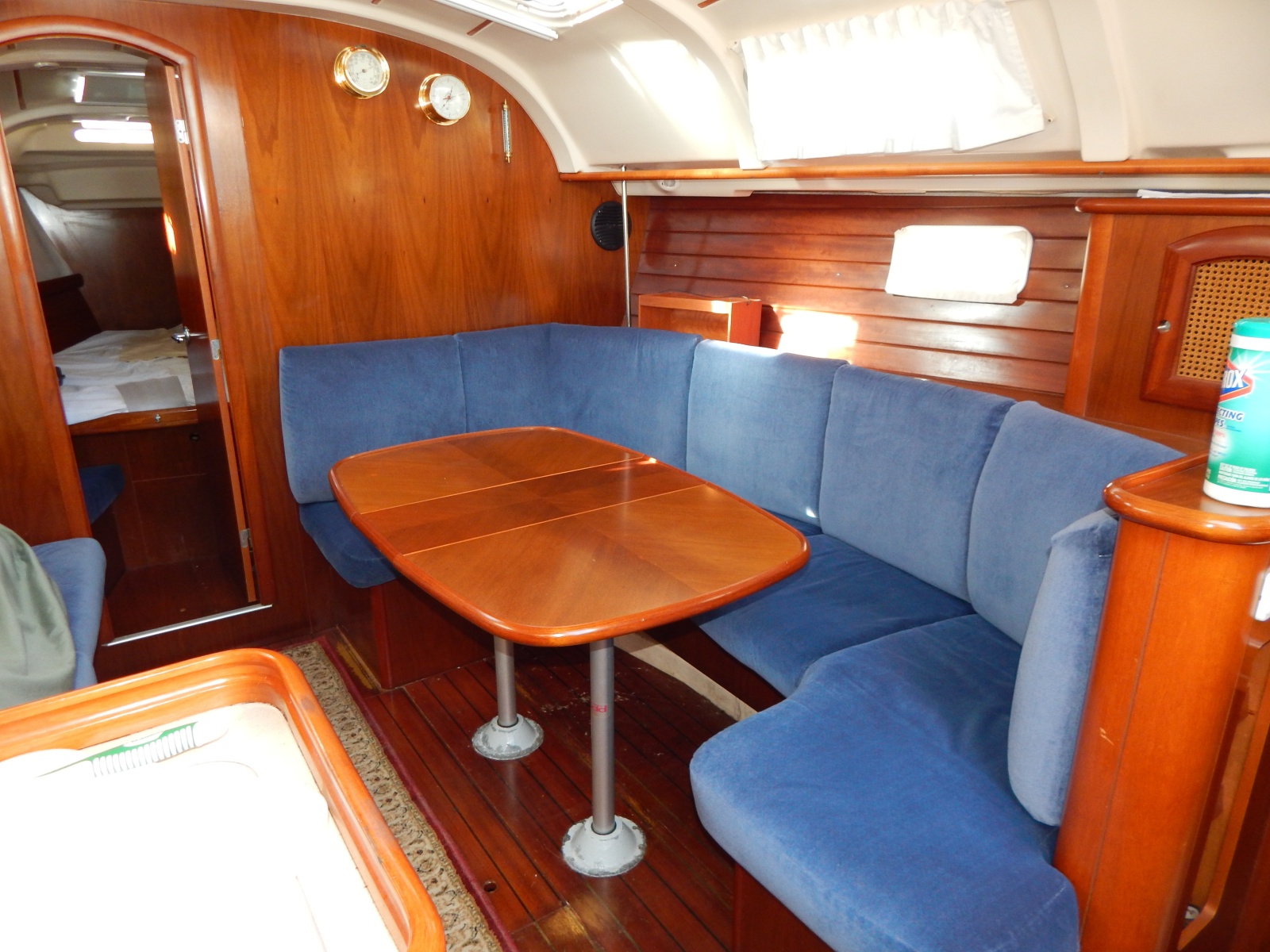 1999 Beneteau Oceanis 381
