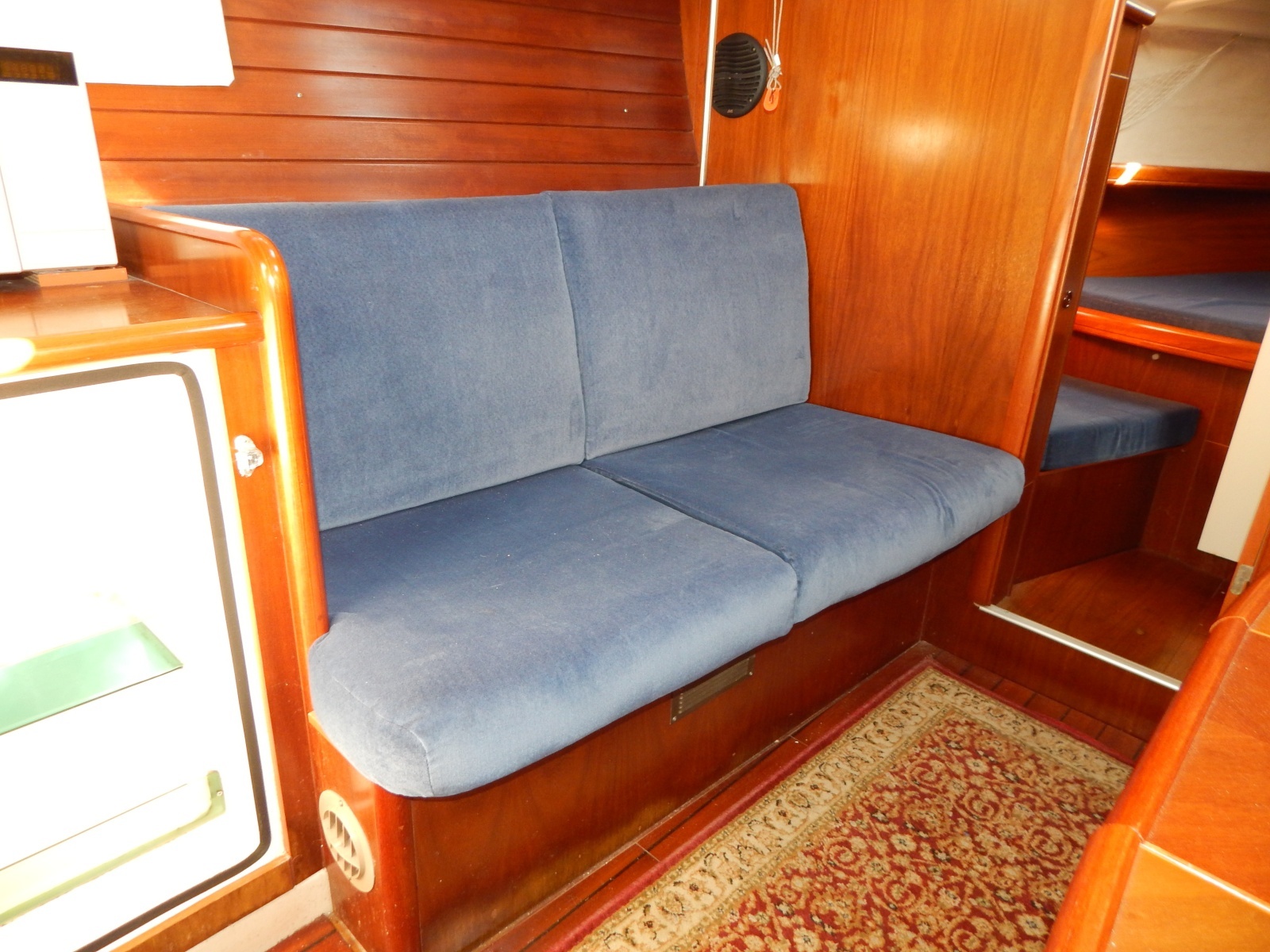 1999 Beneteau Oceanis 381