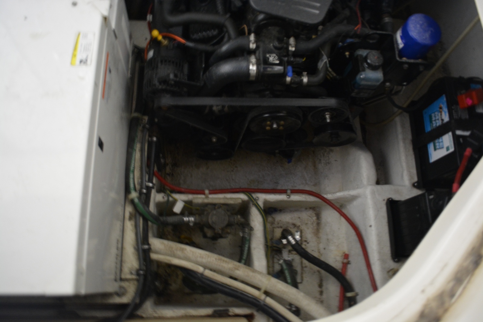 2006 Bayliner 305