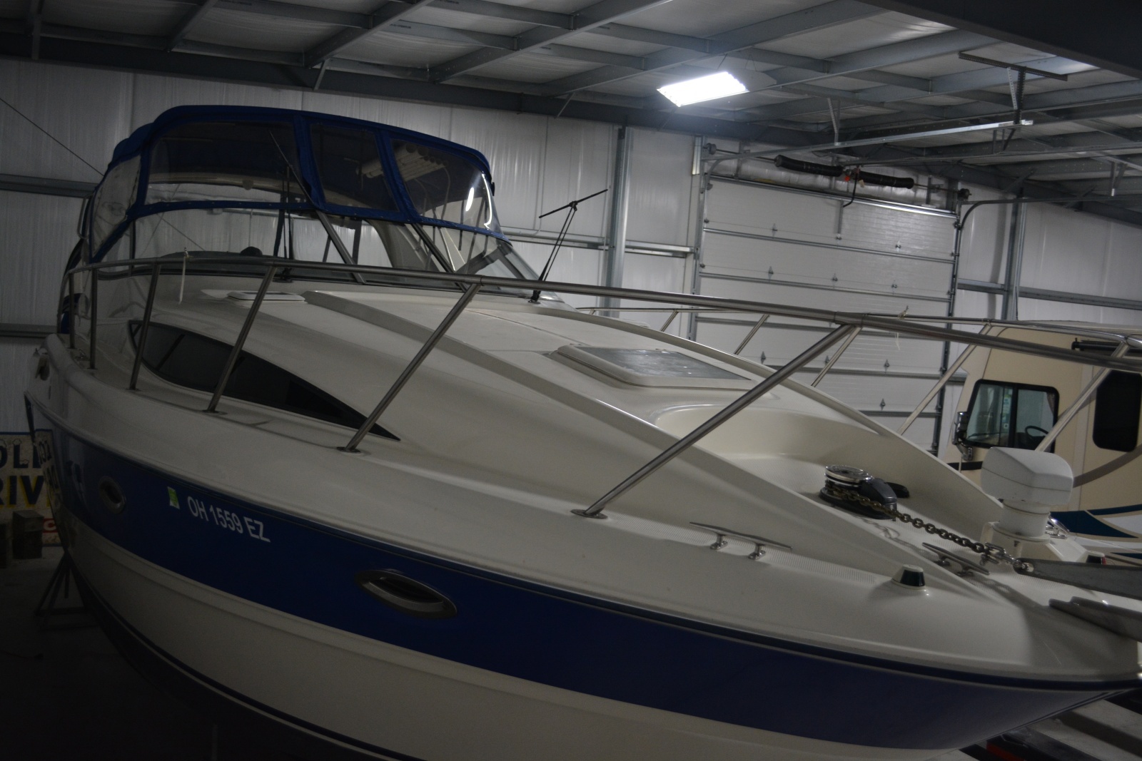 2006 Bayliner 305
