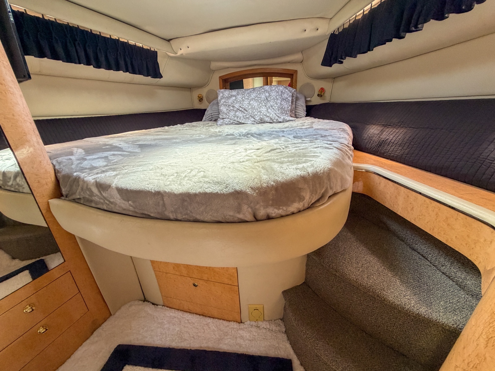 1997 Sea Ray 450 Sundancer