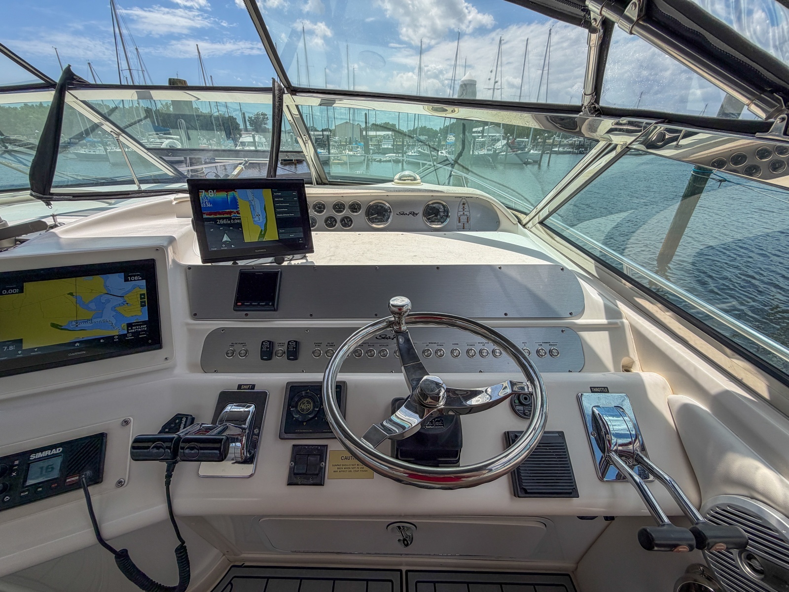 1997 Sea Ray 450 Sundancer