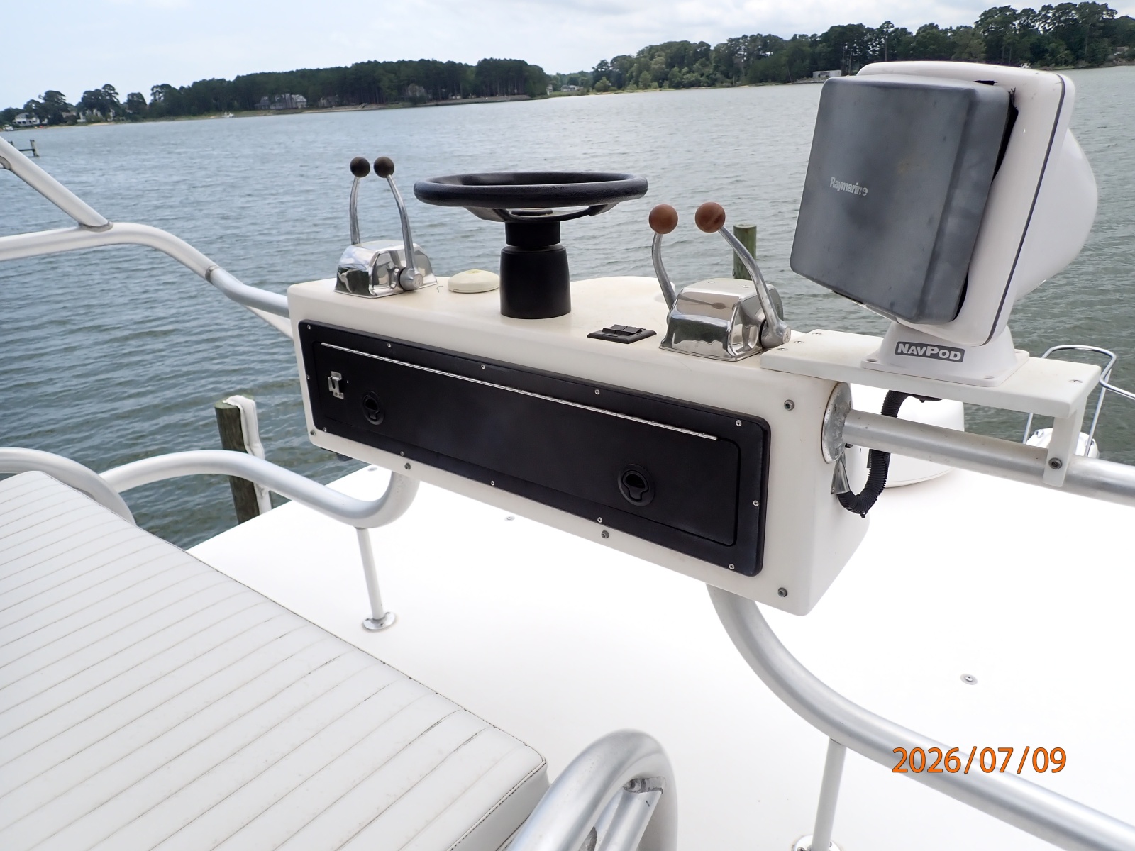 30' Pursuit tower helm