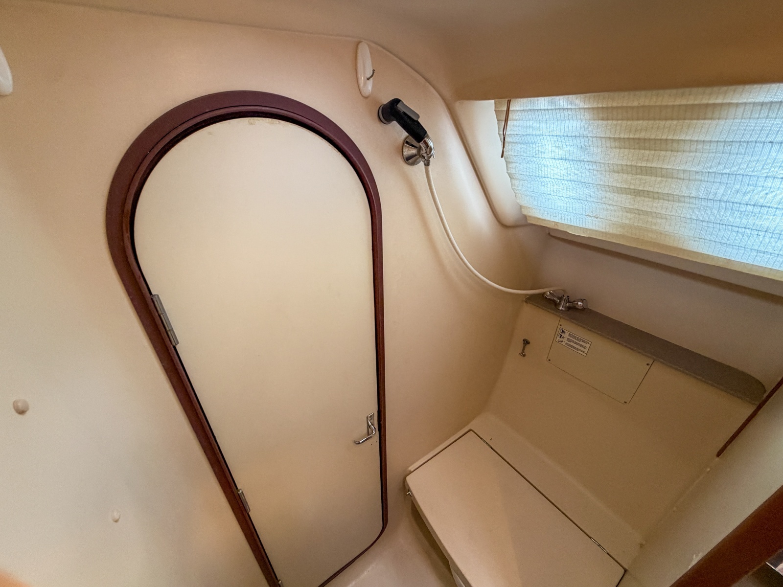 1999 Hunter 380