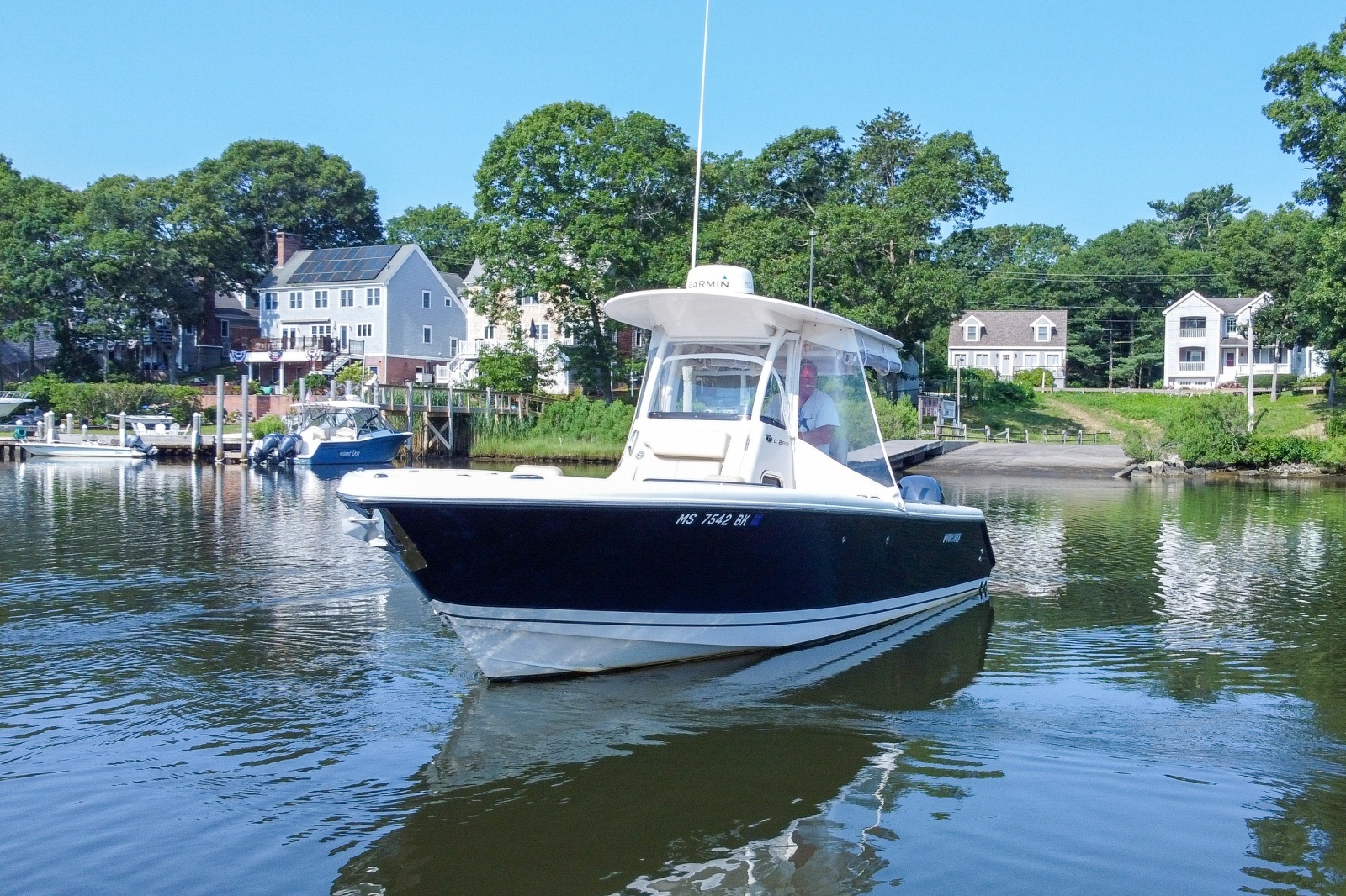 2018 Pursuit C 260