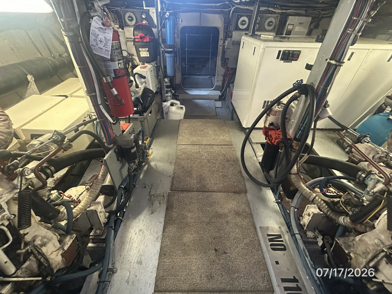 48' Hatteras engine room aft