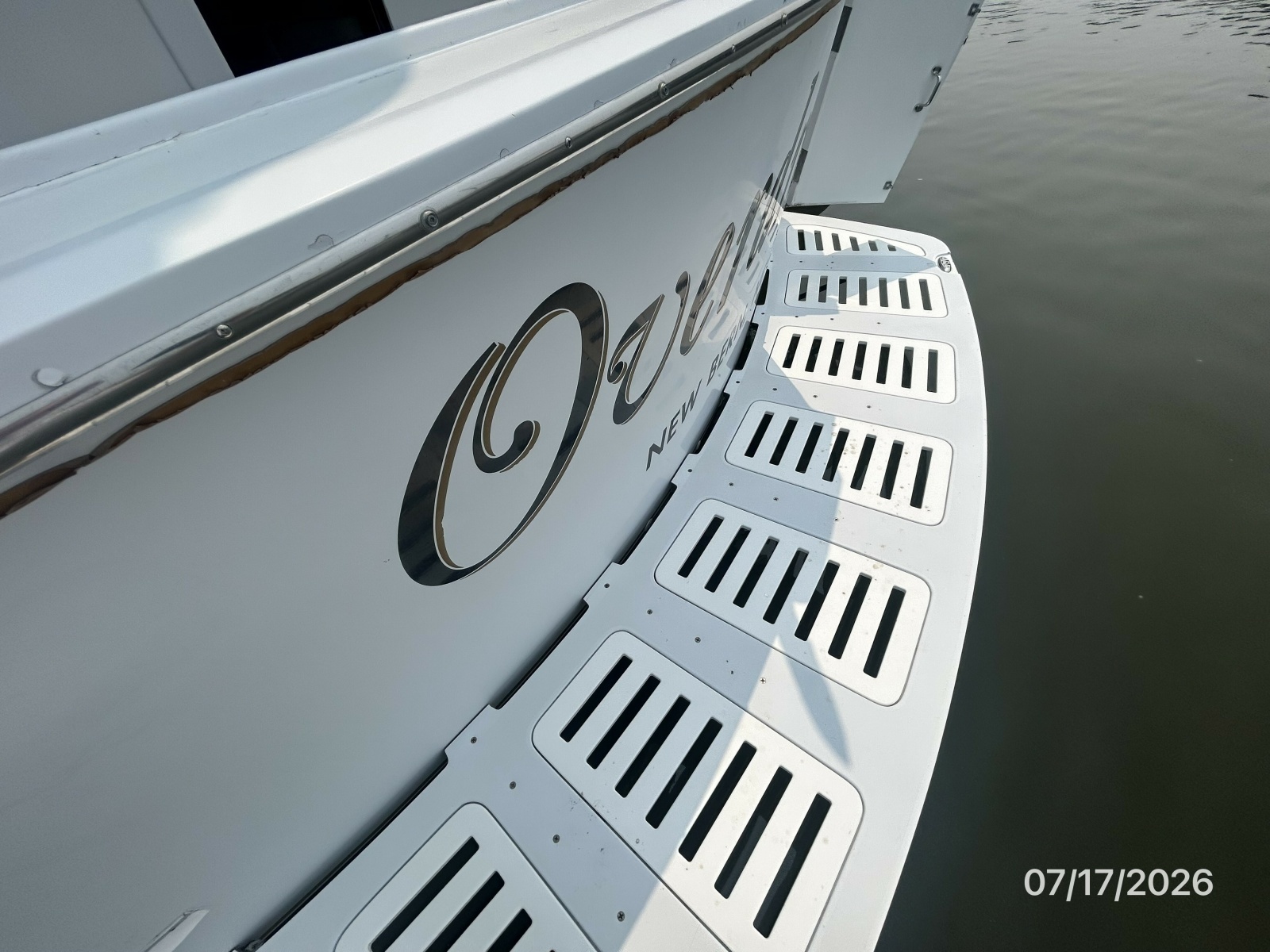 48' Hatteras swimplatform